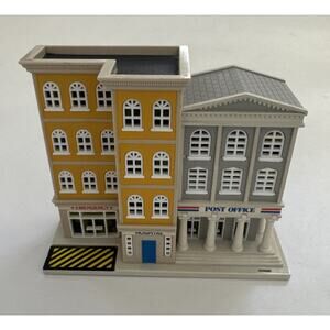 1990 Galoob Micro Machines City Scenes Lot Hospital Warehouse Lights UP WORKS